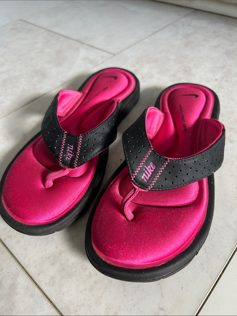 Nike Hot Pink and Black Cushioned Thong Sandals